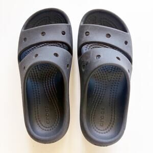 Crocs Classic Sandal V2 Slides Black Y13 Lightweight Water Friendly Outdoor Play